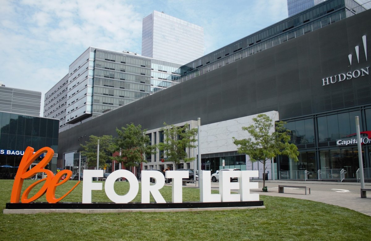 Fort Lee Main Street, NJ - Fort Lee, New Jersey - Wikipedia